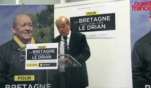 Jean-Yves Le Drian réagit après le 1er tour des élections régionales 2015