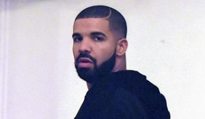 Exclu vidéo : Drake s’éclate en soirée avec Winnie Harlow !