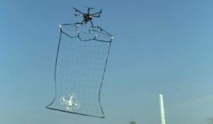Un drone policier chasseur de drones au Japon
