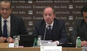 Etat d'urgence : Jean-Jacques Urvoas évoque certaines "mesures disproportionnées"