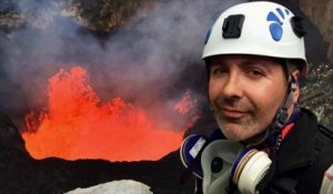 Le selfie le plus dangereux du monde: dans un volcan