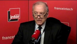 Hubert Védrine : "François Mitterrand a toujours gardé une distance, une zone d'intimité"