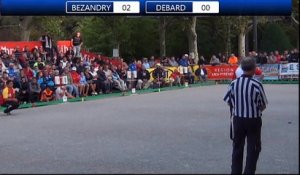 Mondial à pétanque de Millau 2015 : Demi-finale Bezandry vs Debard suivie de HUREAU vs LAHATRA (Madagascar)