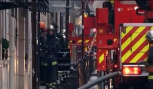 Une soixantaine de pompiers mobilisés pour éteindre l'incendie du Ritz à Paris