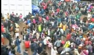 Chine : des milliers de voyageurs bloqués dans les gares de Canton à quelques jours du Nouvel An
