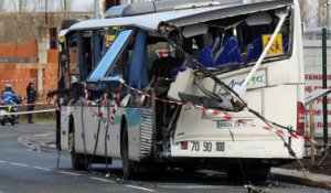 VIDEO. Six morts dans un accident de car à Rochefort (17)