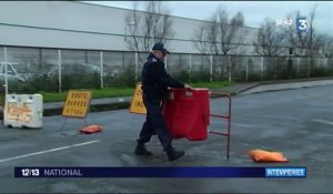 Intempéries : la Garonne déborde sur les quais de Bordeaux