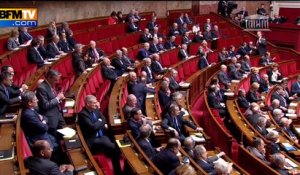 Valls défend la cohérence de son gouvernement