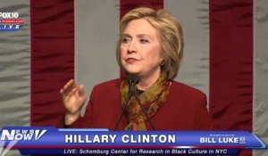 Hillary Clinton s'étouffe en plein discours et ne peut plus parler