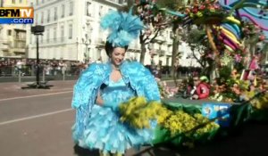 4 tonnes de mimosa lancées au carnaval de Nice