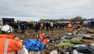 Calais: démantèlement de la Jungle.