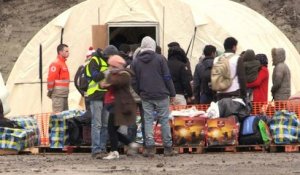 Grande-Synthe: le nouveau camp accueille ses 400 premiers réfugiés