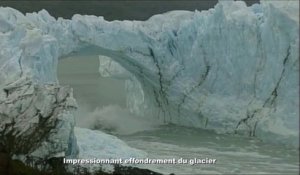 Effondrement impressionnant du glacier argentin Perito Moreno, dans la Cordillère des Andes