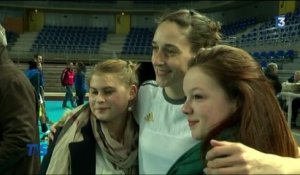 VIDEO. Objectif Rio pour les handballeuses françaises