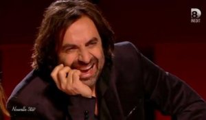 Nouvelle Star : quand le corset d’Elodie Frégé s’ouvre en plein prestation