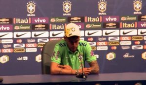 Cruyff - Neymar : "Une personne importante pour le football"