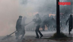 Pavés, gaz lacrymos... Nouveaux heurts à Paris contre la loi Travail
