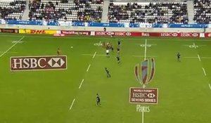 Paris 7s : Akira Ioane confond rugby et catch avec un Portugais