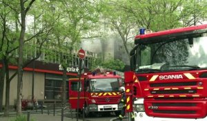 Important incendie dans le quartier de Belleville à Paris