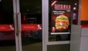 L'hilarante réaction d'un antillais découvrant que son burger n'a absolument rien à voir avec l'affiche