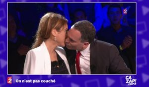 Yann Moix embrasse Léa Salamé dans On est pas couché !