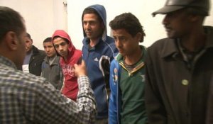 Crise migratoire: reportage dans les centres de rétention libyens - Le 26/05/2016 à 07h51