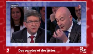 Jean-Luc Mélenchon s'attaque au  journaliste en direct