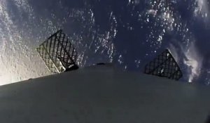 Vue embarquée de l'atterrissage de SpaceX en pleine mer