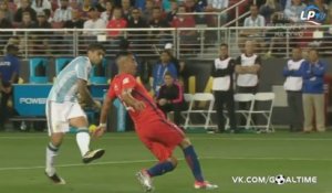 Argentine-Chili (2-1) : Isla impliqué