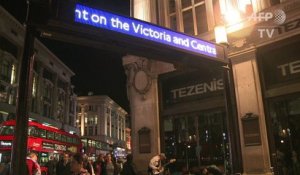 Londres inaugure le métro de nuit