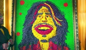 Steven Tyler confronts his portrait made of candy!