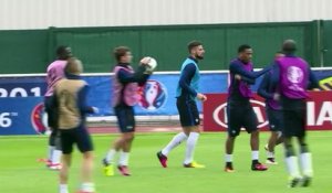 Euro-2016 : les Bleus s'entraînent à la veille de la Suisse
