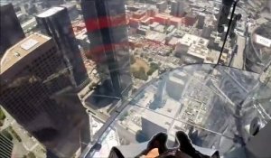 Skyslide : Un toboggan vitré à une hauteur vertigineuse au cœur de L.A !