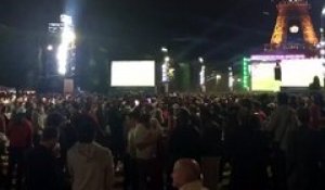 Mouvement de foule dans la fan zone de Paris (Euro 2016)