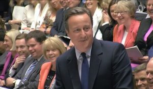 Cameron compare Corbyn au chevalier noir des Monty Python