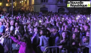 VIDEO. A Blois, les Fréro Delavega mettent le feu