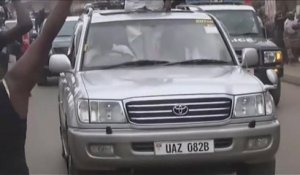 Ouganda, L'opposant Kizza Besigye libéré sous caution
