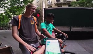 Il fait du Parkour tout en jouant à Pokemon Go