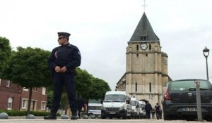 Saint-Etienne-du-Rouvray pleure son prêtre assassiné