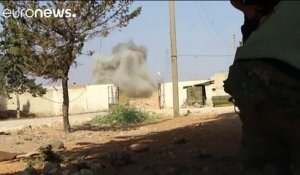 Syrie : les rebelles affirment avoir brisé le siège d'Alep et Daesh perd l'un de ses fiefs