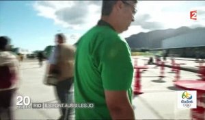 Le drôle métier de cet homme aux Jeux Olympiques de Rio - Regardez