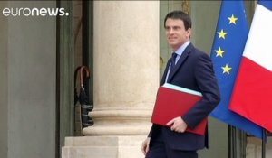 Manuel Valls : le burkini "pas compatible avec les valeurs de la France"