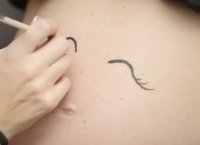 Vie Pratique : Activité originale pour une baby shower : le body painting