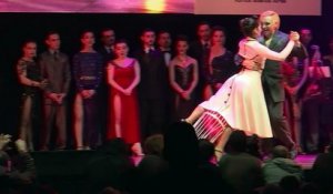 Des Argentins remporte le championnat du monde de tango de scène
