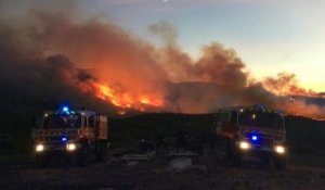 Marseille: un violent incendie ravage le massif des calanques