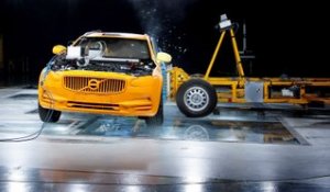 Les crash-tests du nouveau Volvo V90 Cross Country