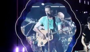 Coldplay - Johnny B. Goode (with Michael J. Fox) - MetLife Stadium 71716