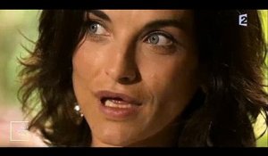Pauline Delpech émue aux larmes en évoquant son beau-père, Michel Delpech sur France 2