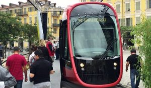 Le nouveau tram de Nice se dévoile !