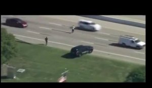 Un fugitif se fait tazer en plein milieu de l'autoroute !